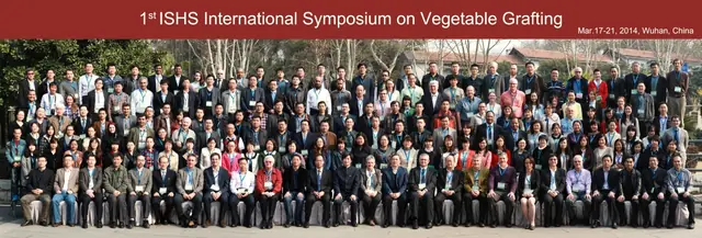 Group photo at the first international symposium on vegetable grafting
